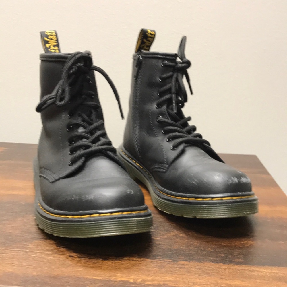 Dr. Martens 1460 J Kids Black Chunky Boots